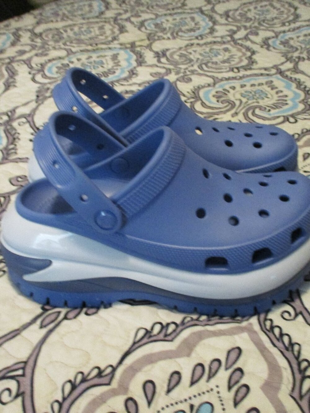 Crocs Mega Crush Clogs Platform Vegan blue slip on W8 M6 NWOT